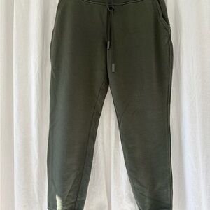 Woman’s LULU Olive Green Jogger Pants- 10